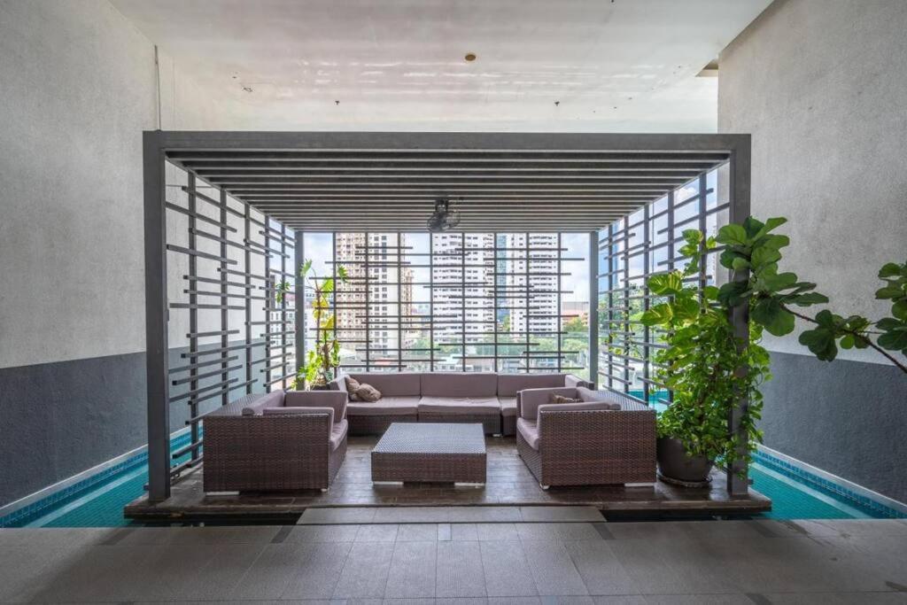 Apartment One Bukit Ceylon At Pavilion Bukit Bintang
